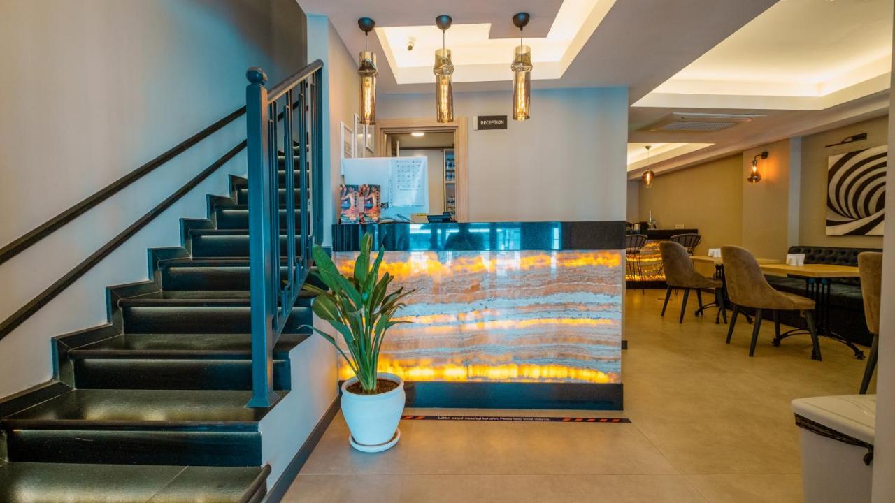 Alesta Midtown Apart Hotel Fethiye Buitenkant foto