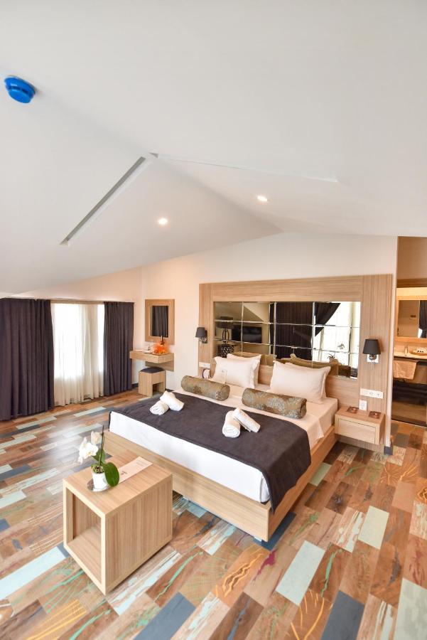Alesta Midtown Apart Hotel Fethiye Buitenkant foto